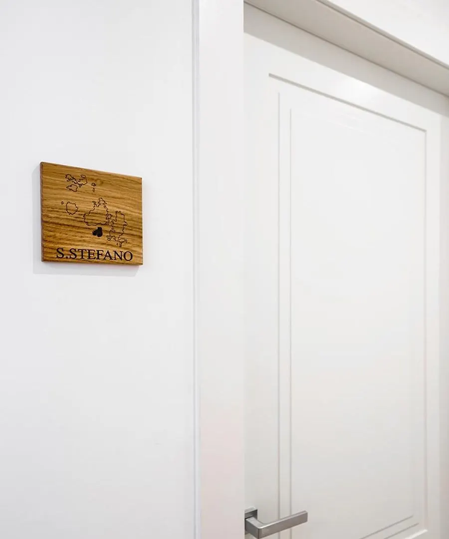 Hotel Ad Oriente La Maddalena  Italia